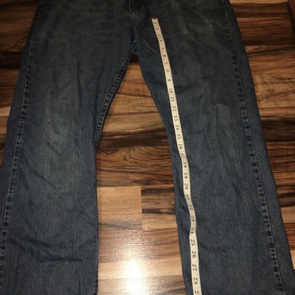 Wrangler Jeans Men’s Size 36 x 30 Relaxed Boot Cut - Picture 2 of 7